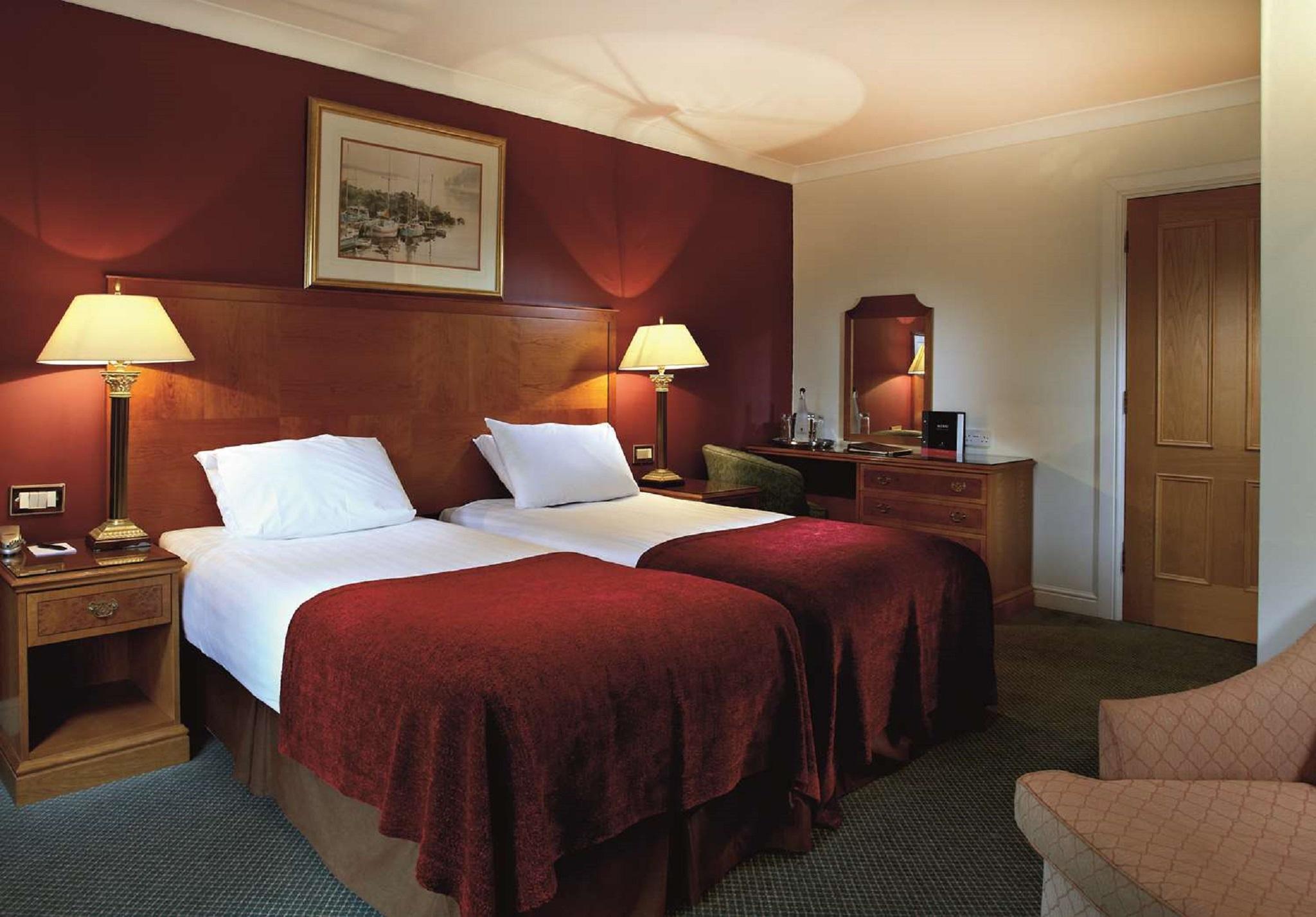 Macdonald Elmers Court Hotel Lymington Ngoại thất bức ảnh