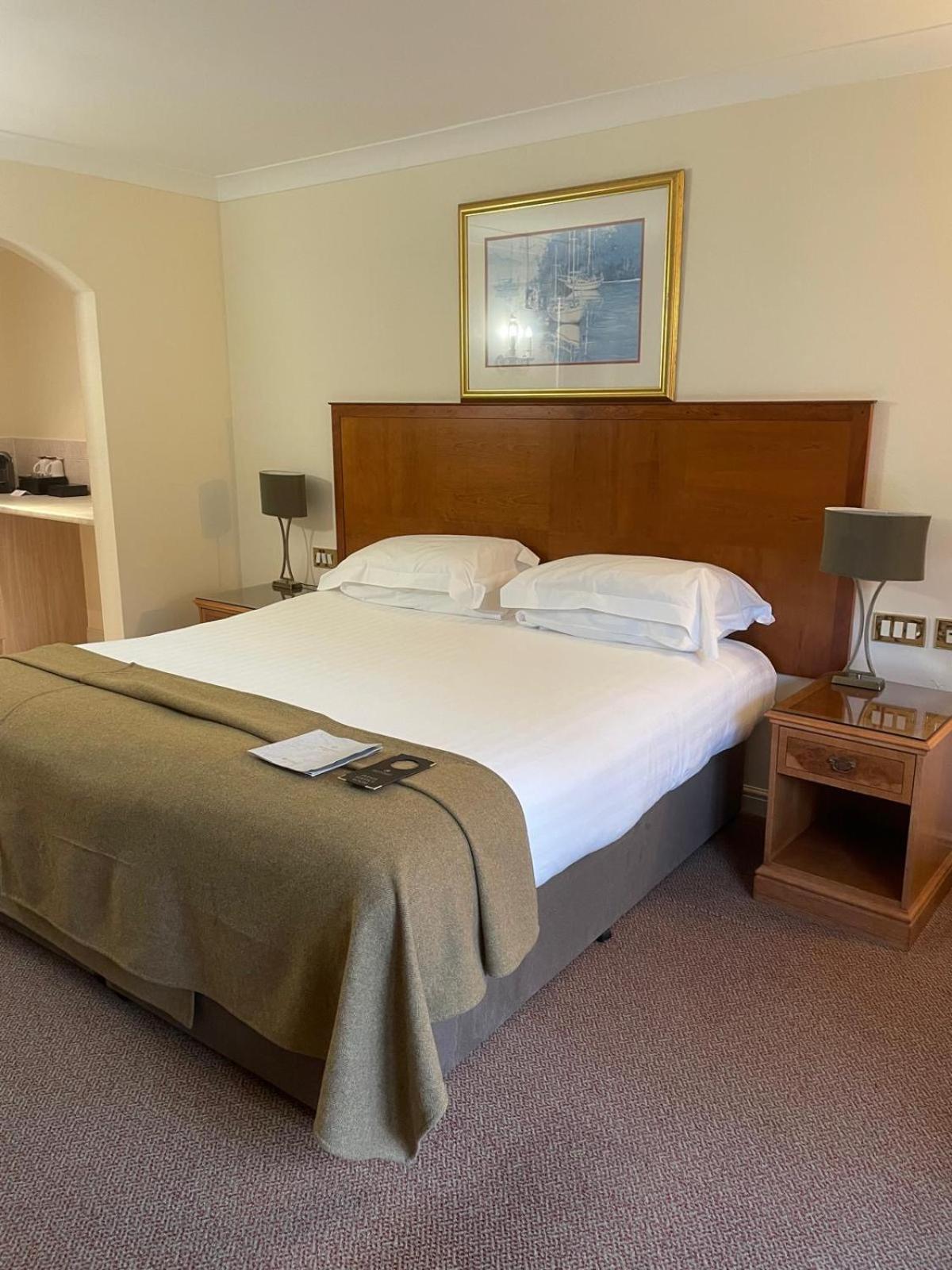 Macdonald Elmers Court Hotel Lymington Ngoại thất bức ảnh
