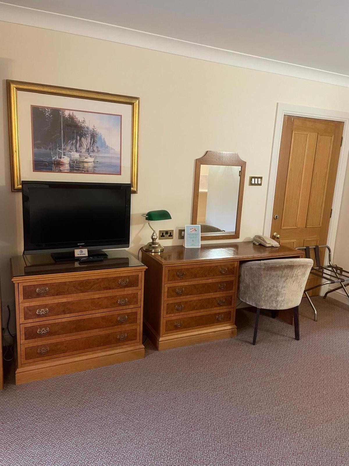 Macdonald Elmers Court Hotel Lymington Ngoại thất bức ảnh