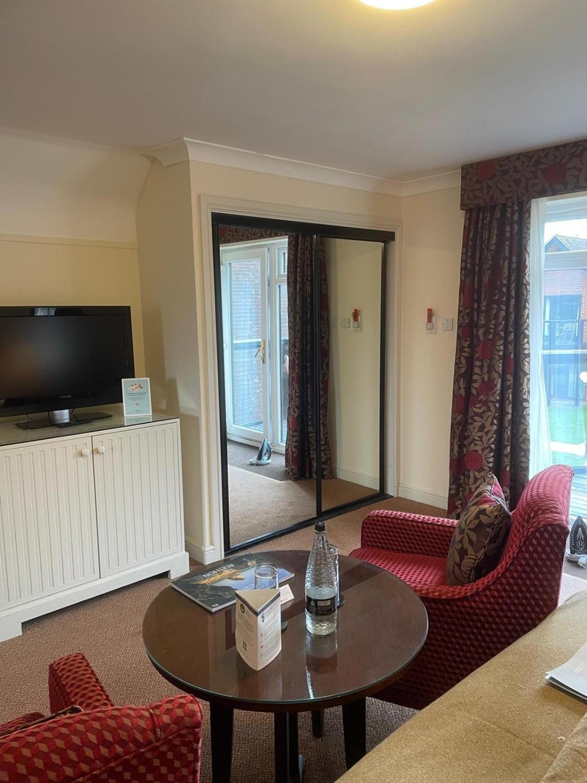 Macdonald Elmers Court Hotel Lymington Ngoại thất bức ảnh