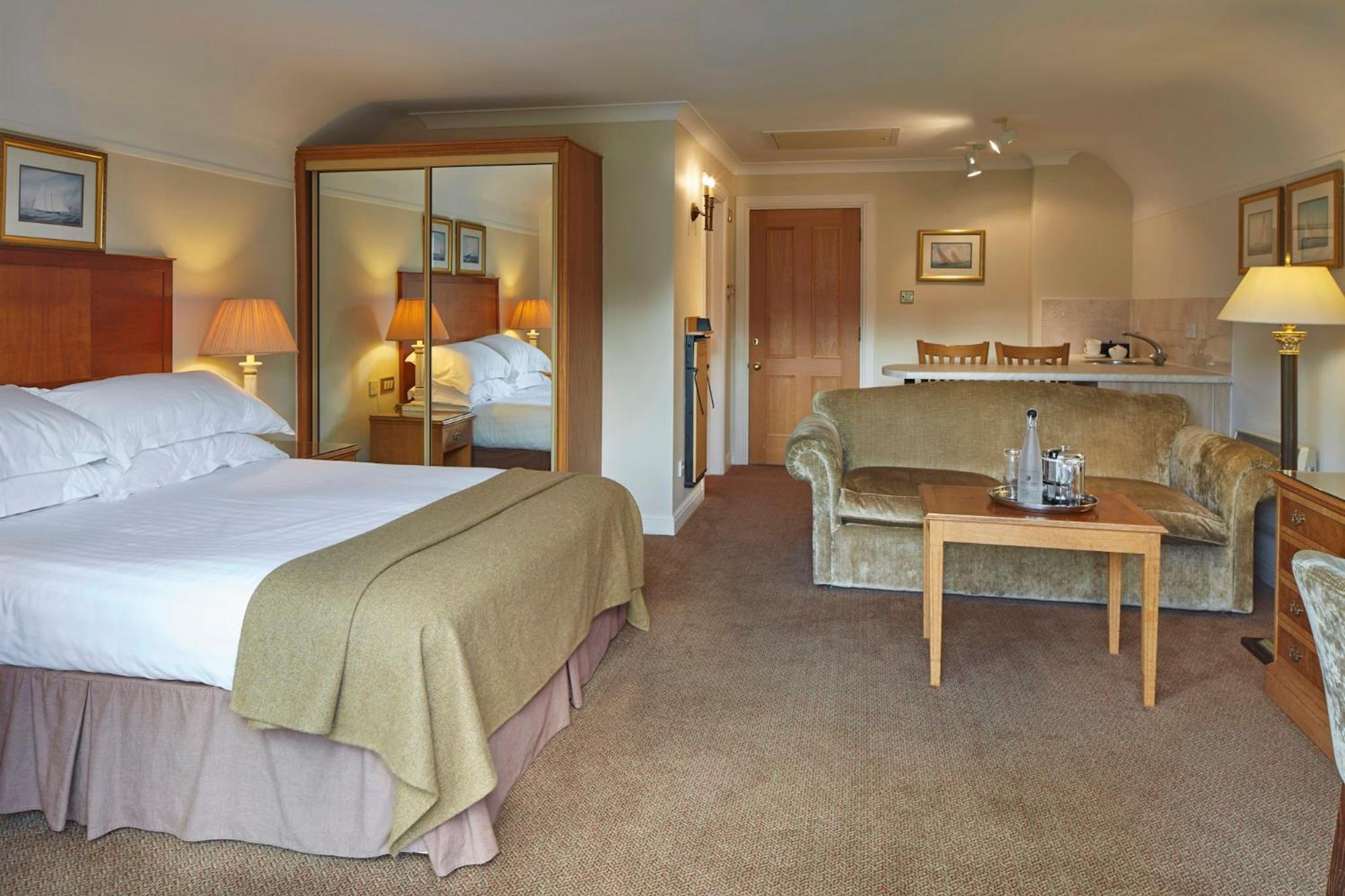 Macdonald Elmers Court Hotel Lymington Ngoại thất bức ảnh