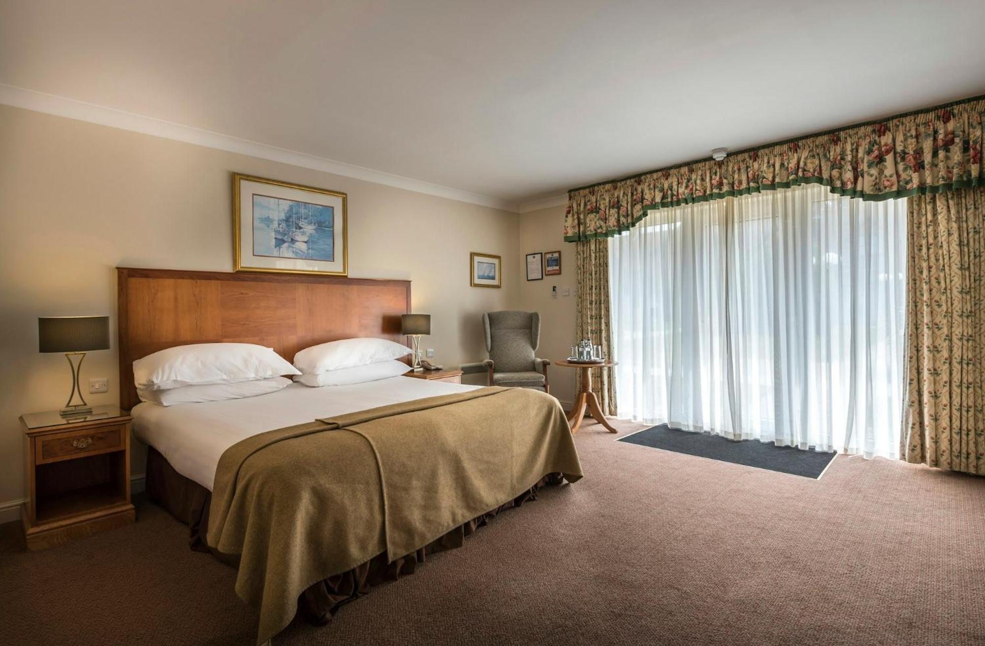 Macdonald Elmers Court Hotel Lymington Ngoại thất bức ảnh